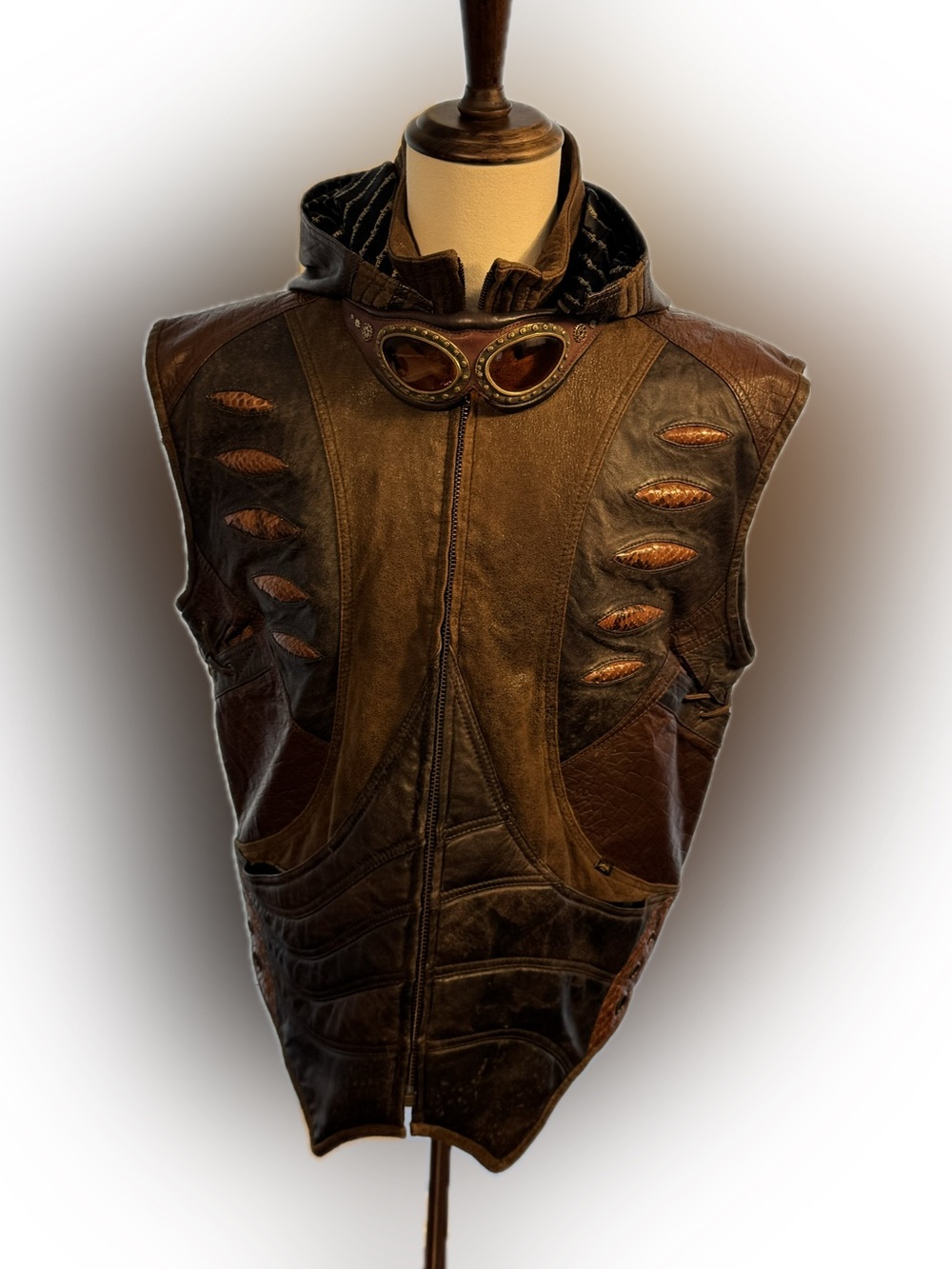AYYA Wear Bali Distressed Leather & Python Removable Hooded Vest XXL w/goggles